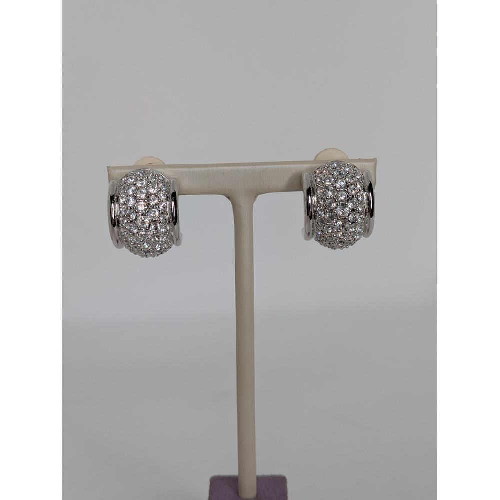 Swarovski Crystal Huggie Hoop Silver Vintage Clip Earrings in Excellent Cond. - Picture 1 of 5
